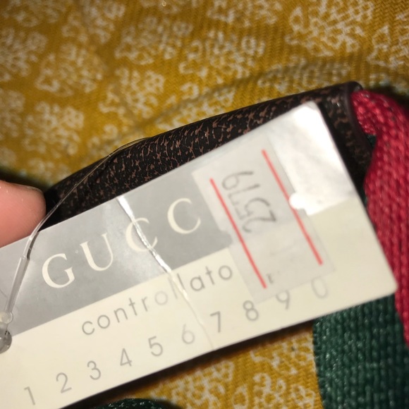 Never used Gucci bag. - Picture 2 of 2